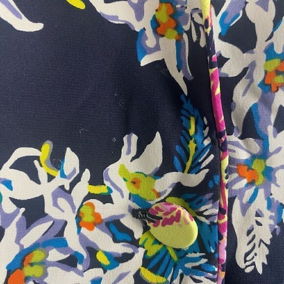 Cinq à Sept Juliet Silk Floral Print Pajama Style Shirt - Picture 8 of 8